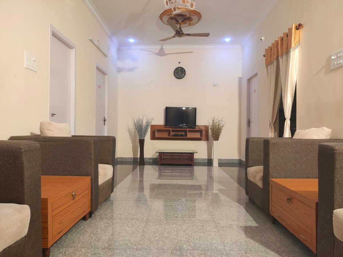 S3 Beach House Puducherry Exterior foto