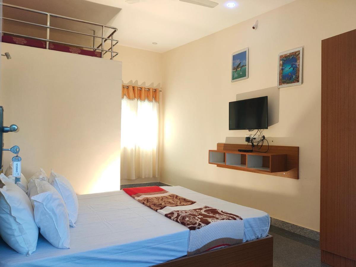 S3 Beach House Puducherry Exterior foto